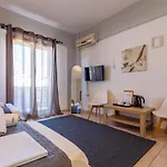 Mistral Boutique Katomerion